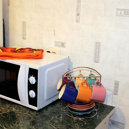 Apartments On Sotsialisticheskaya Kak Doma バブルイスク エクステリア 写真