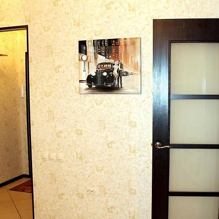 Apartments On Sotsialisticheskaya Kak Doma バブルイスク エクステリア 写真