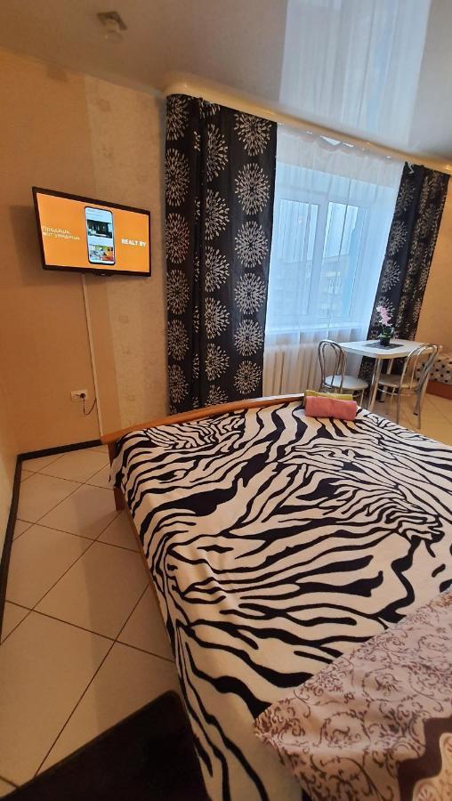 Apartments On Sotsialisticheskaya Kak Doma バブルイスク エクステリア 写真
