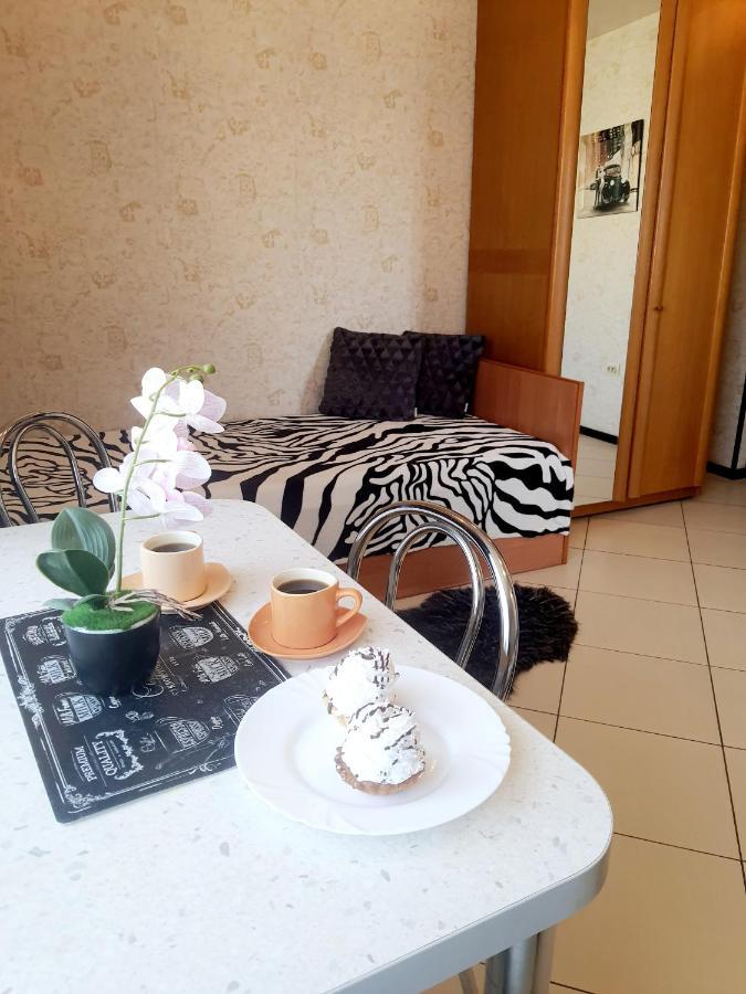 Apartments On Sotsialisticheskaya Kak Doma バブルイスク エクステリア 写真